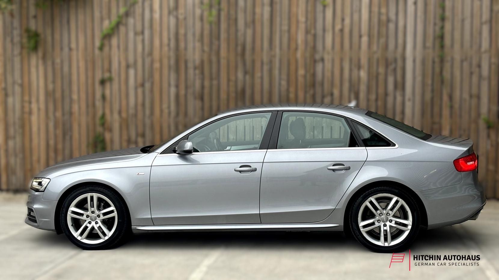 Audi A4 2.0 TDI S line Saloon 4dr Diesel Multitronic Euro 6 (s/s) (Nav) (190 ps)