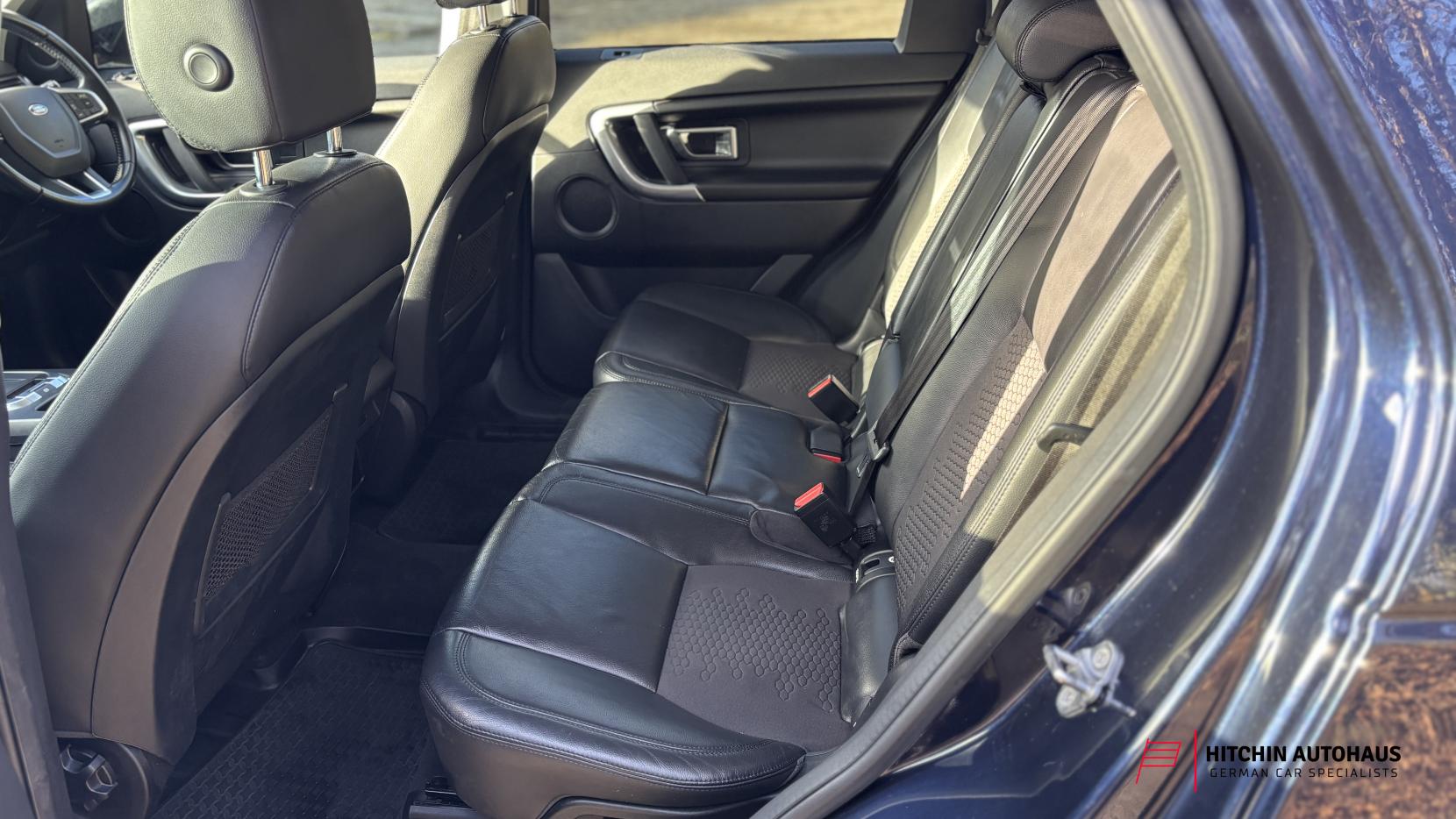 Land Rover Discovery Sport 2.0 TD4 SE Tech SUV 5dr Diesel Auto 4WD Euro 6 (s/s) (180 ps)