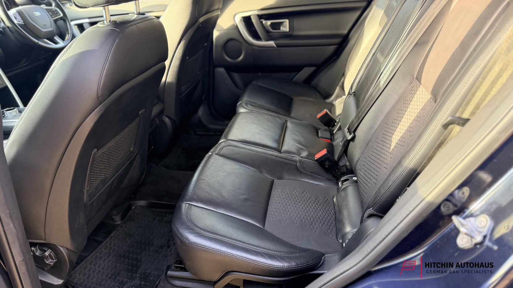 Land Rover Discovery Sport 2.0 TD4 SE Tech SUV 5dr Diesel Auto 4WD Euro 6 (s/s) (180 ps)