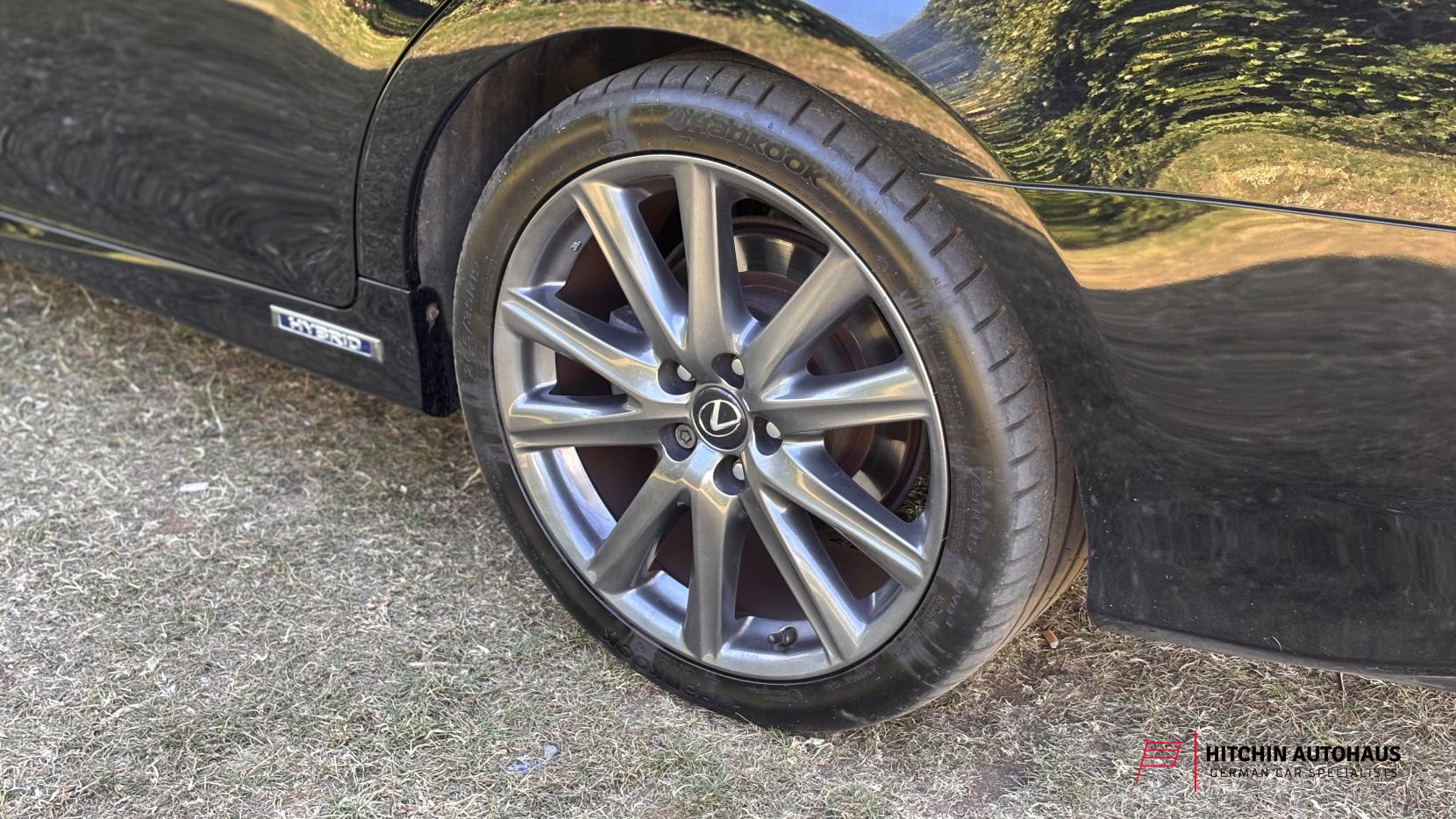 Lexus GS 3.5 450h V6 F Sport Saloon 4dr Petrol Hybrid CVT Euro 5 (s/s) (345 ps)