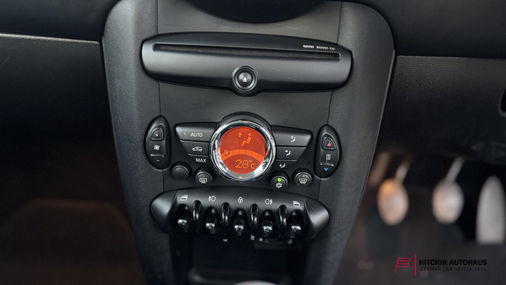 MINI Clubman 1.6 Cooper Estate 5dr Petrol Manual Euro 5 (s/s) (122 ps)