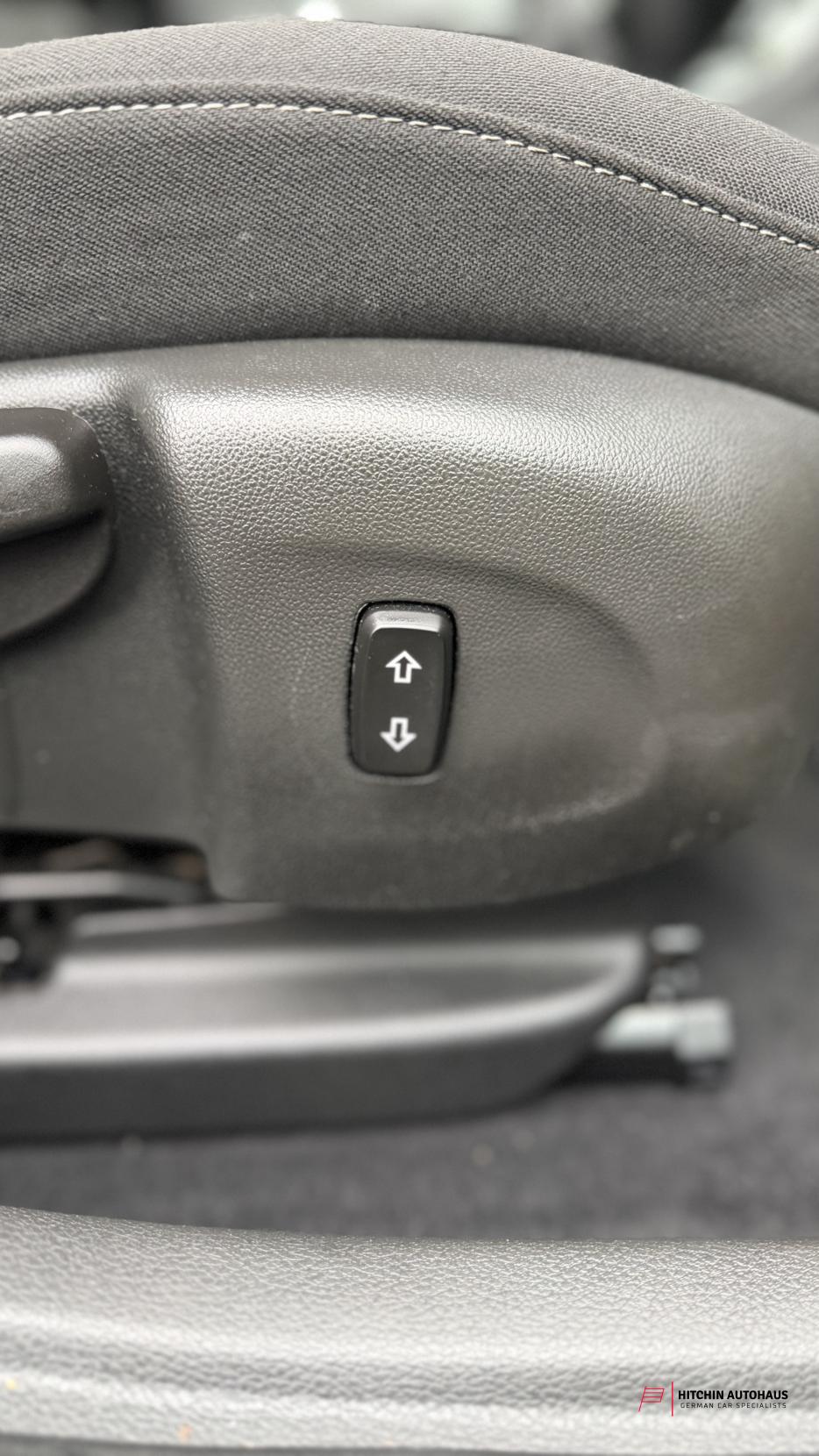 Vauxhall Astra 1.2 Turbo SRi Nav Hatchback 5dr Petrol Manual Euro 6 (s/s) (110 ps)