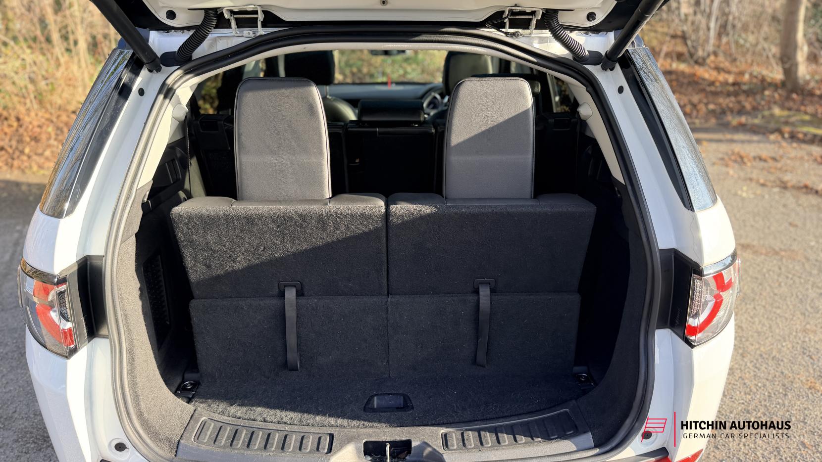 Land Rover Discovery Sport 2.0 TD4 HSE Black SUV 5dr Diesel Auto 4WD Euro 6 (s/s) (180 ps)