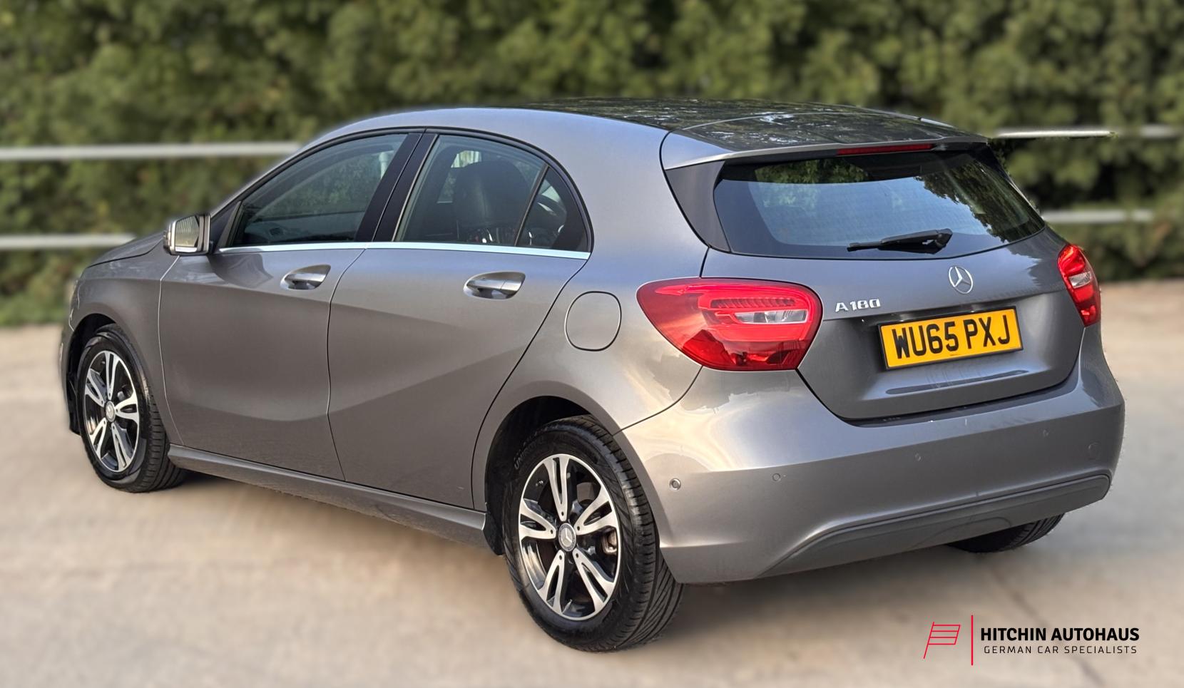 Mercedes-Benz A Class 1.6 A180 SE (Executive) Hatchback 5dr Petrol 7G-DCT Euro 6 (s/s) (122 ps)