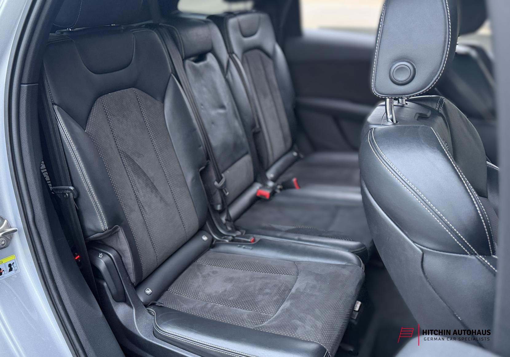 Audi Q7 3.0 TDI V6 S line SUV 5dr Diesel Tiptronic quattro Euro 6 (s/s) (272 ps)