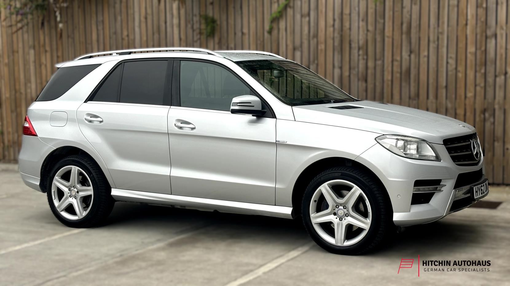 Mercedes-Benz M Class 3.0 ML350 V6 BlueTEC Sport SUV 5dr Diesel G-Tronic 4WD Euro 6 (s/s) (258 ps)