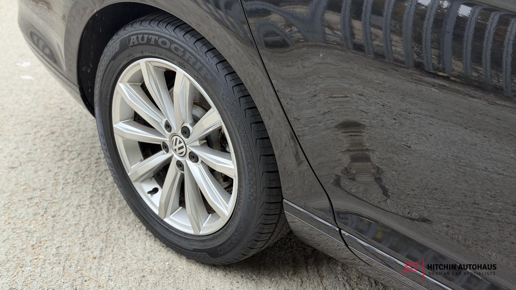 Volkswagen Passat 1.6 TDI BlueMotion Tech SE Saloon 4dr Diesel Manual Euro 6 (s/s) (120 ps)