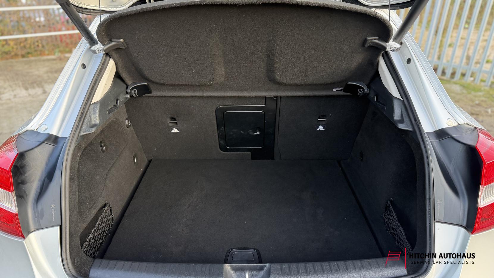 Mercedes-Benz GLA 2.1 GLA200d Sport (Executive) SUV 5dr Diesel 7G-DCT Euro 6 (s/s) (136 ps)