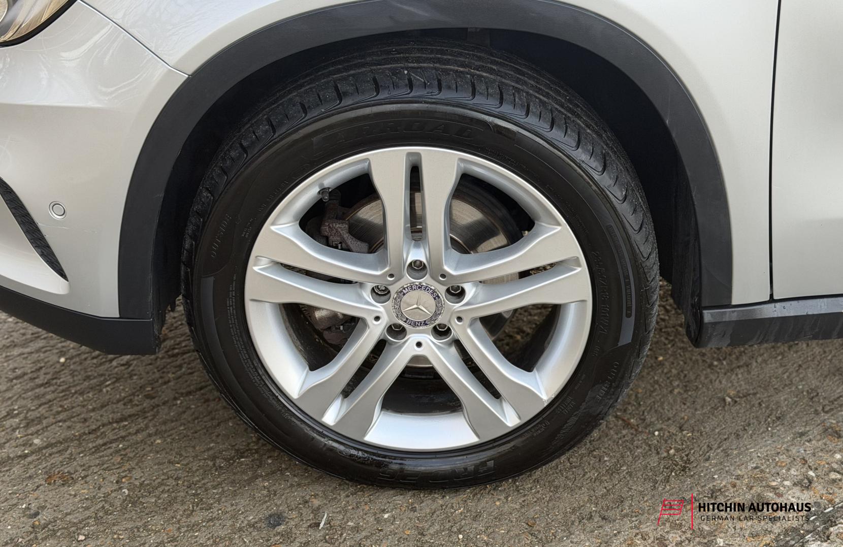 Mercedes-Benz GLA 2.1 GLA200d Sport (Executive) SUV 5dr Diesel 7G-DCT Euro 6 (s/s) (136 ps)