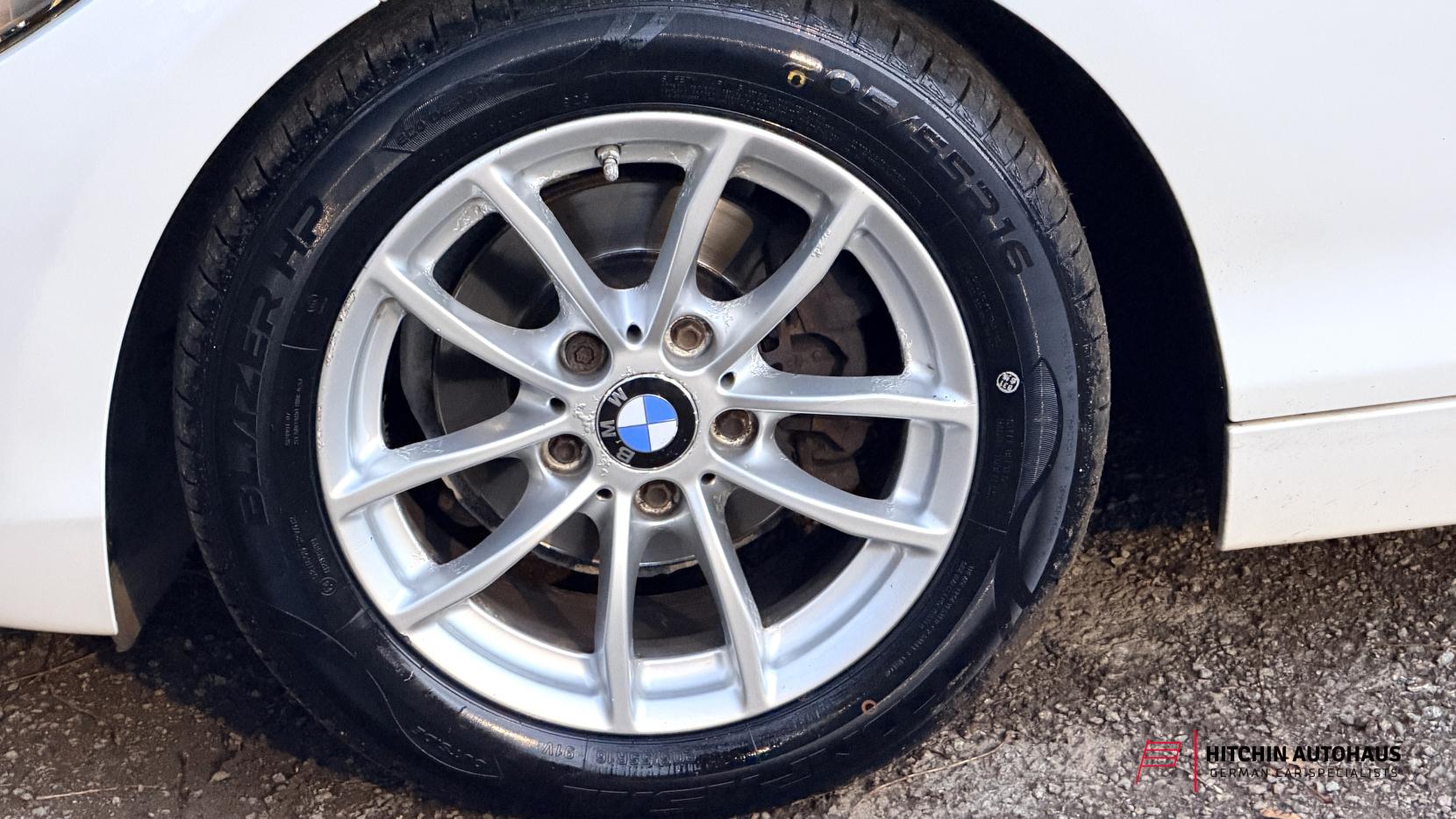 BMW 1 Series 1.6 116d ED EfficientDynamics Hatchback 5dr Diesel Manual Euro 5 (s/s) (116 ps)