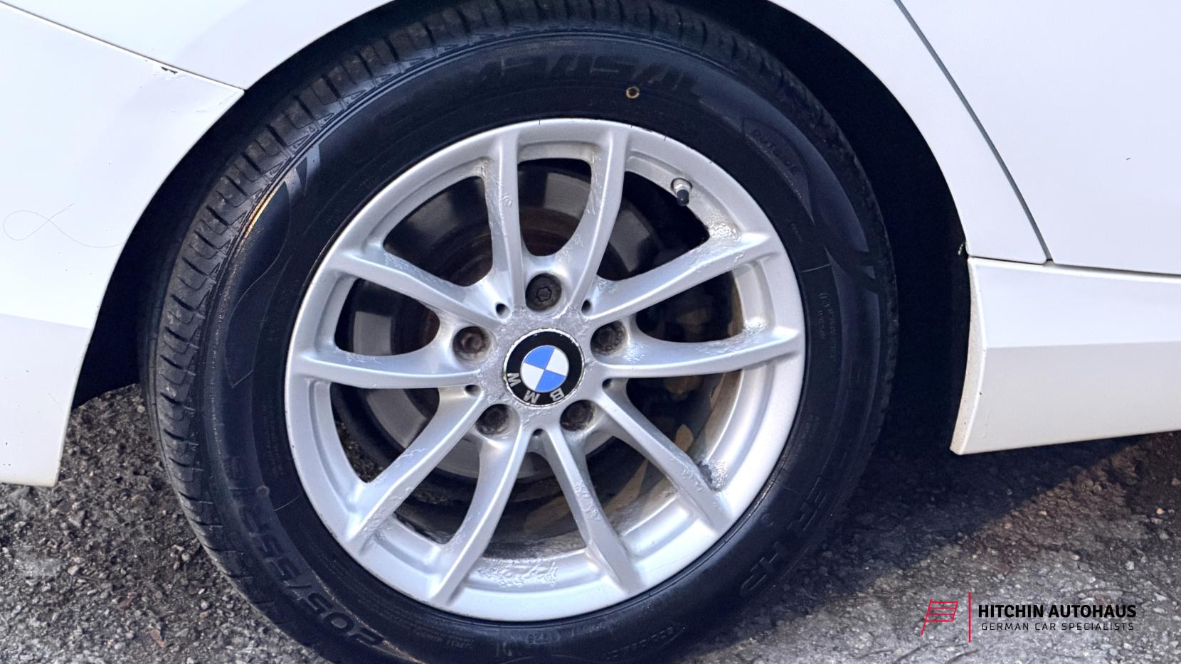 BMW 1 Series 1.6 116d ED EfficientDynamics Hatchback 5dr Diesel Manual Euro 5 (s/s) (116 ps)