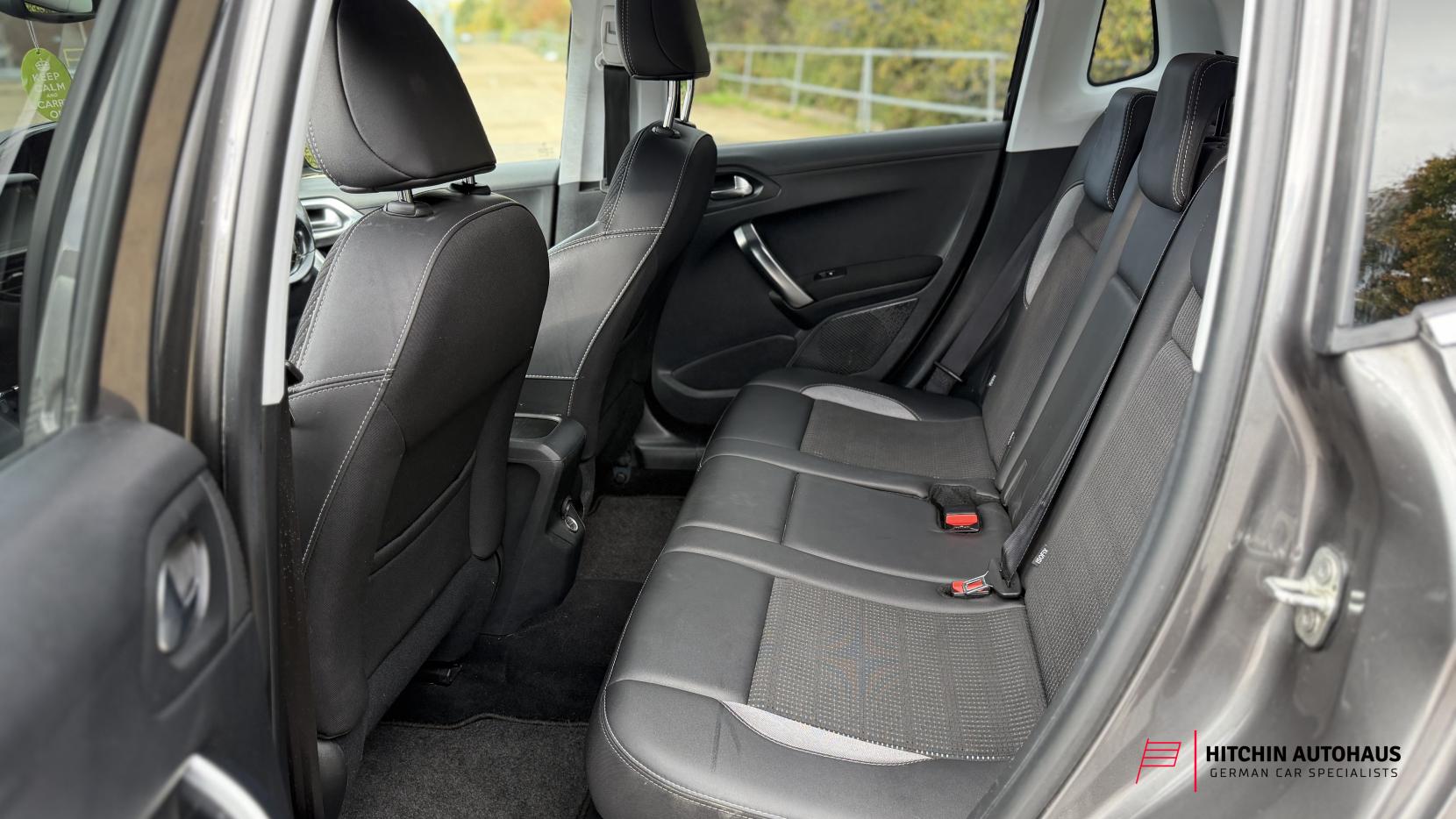 Peugeot 2008 1.2 PureTech Allure SUV 5dr Petrol Manual Euro 6 (82 ps)