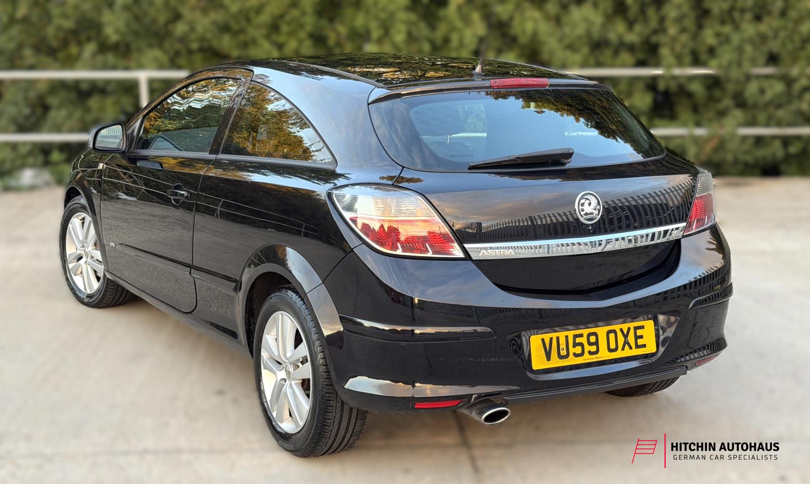 Vauxhall Astra 1.6i 16v SXi Sport Hatch 3dr Petrol Manual (155 g/km, 113 bhp)